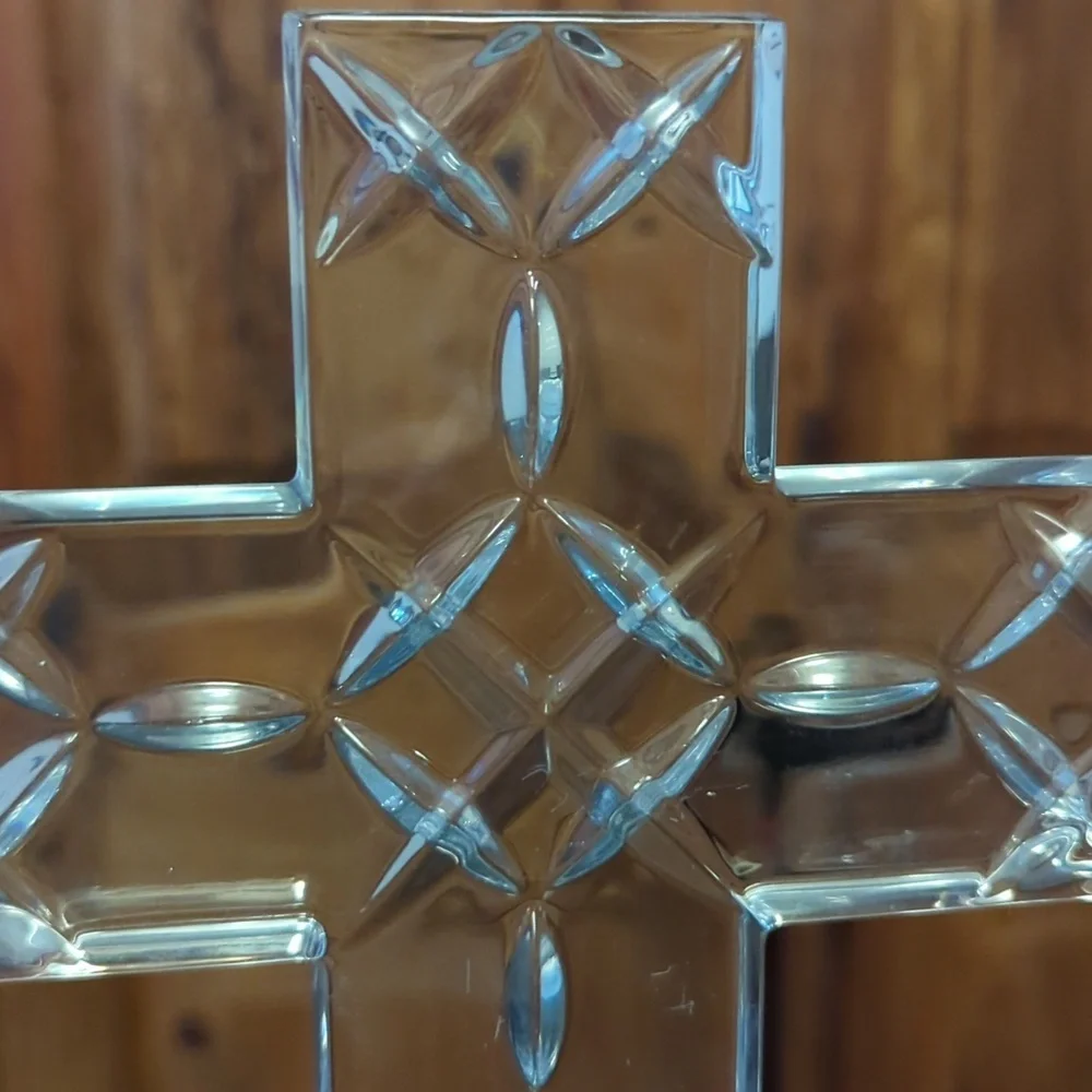 Royal Limited Heavy Lead Crystal Standing Cross 10" - Picture 2 of 5